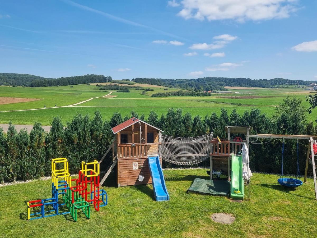 Ferienwohnung Biosphaerenblick Munsingen Bagian luar foto